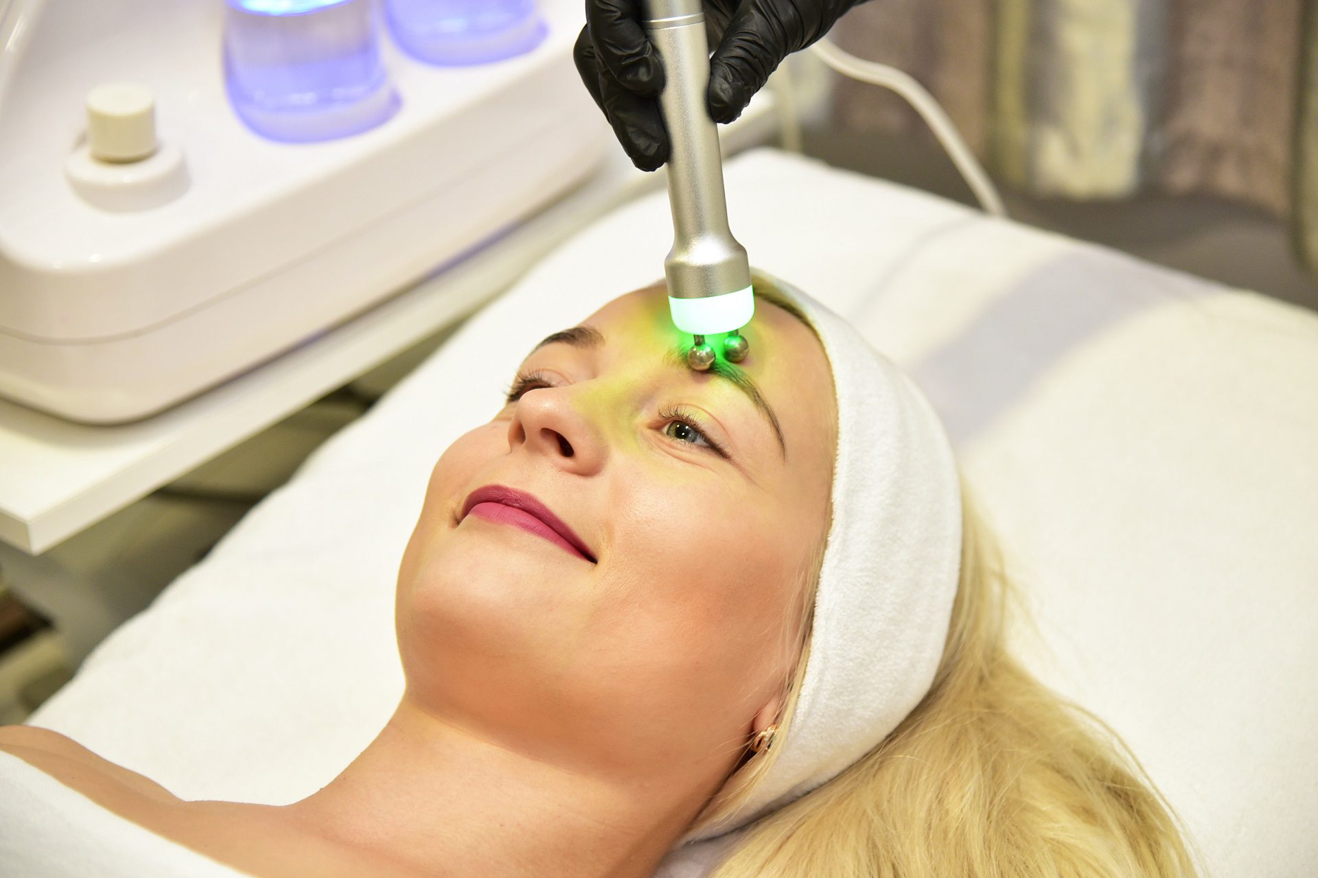 The Classic HydraFacial Services The Classic HydraFacial Services